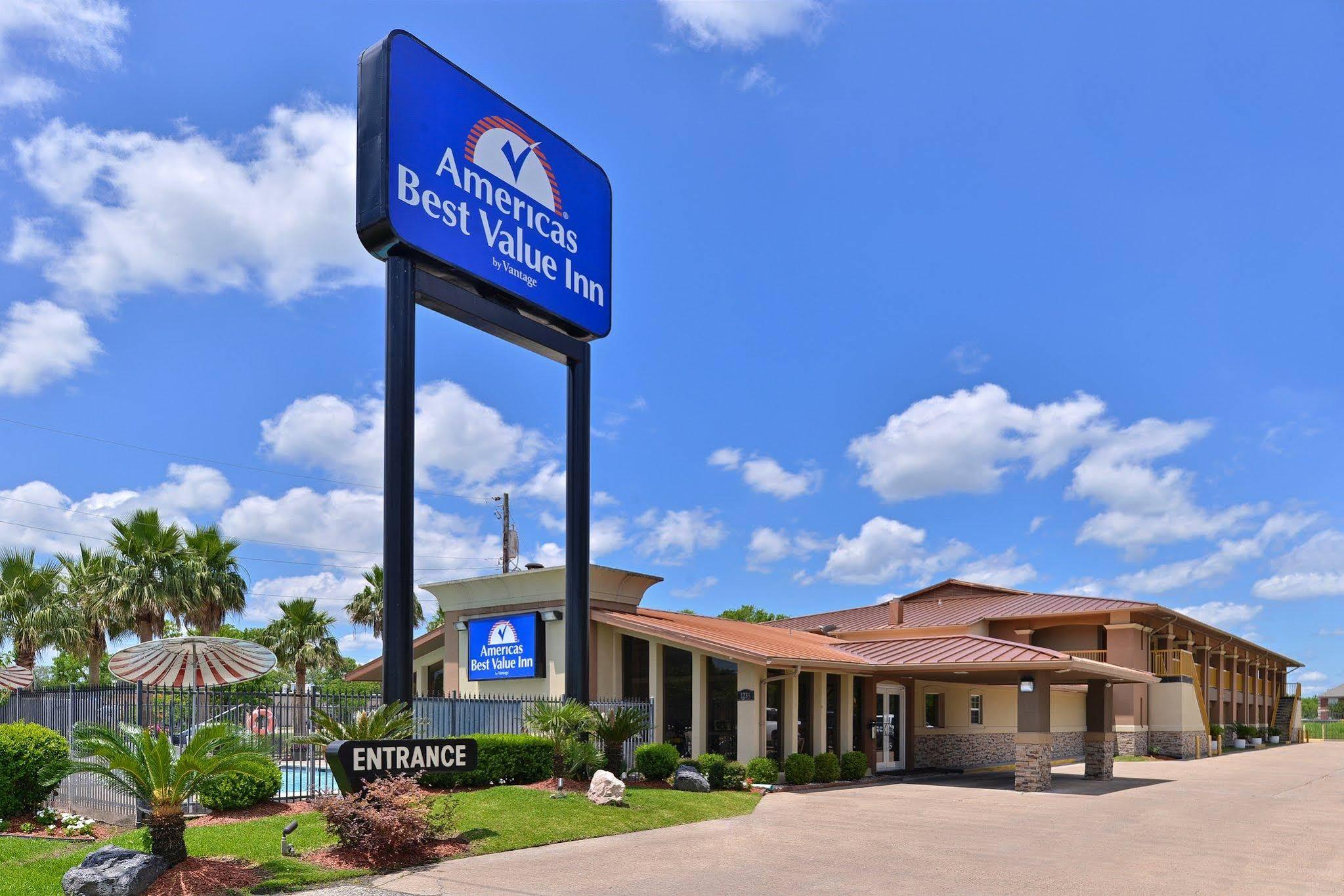 Americas Best Value Inn Angleton Exterior foto